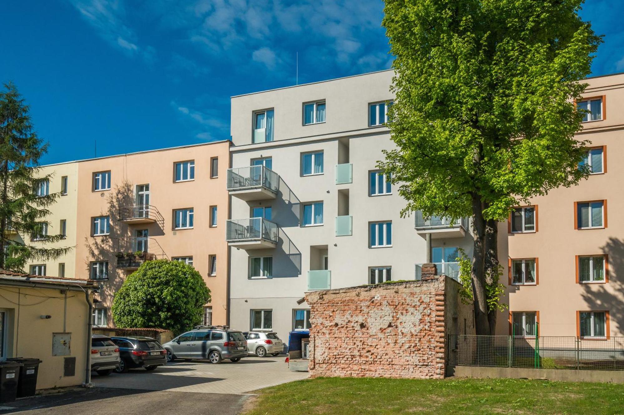 דירות Hradec Králové Perla Hradce 401 מראה חיצוני תמונה